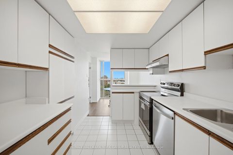 Photo 7 at 1402 - 600 Rexdale Boulevard, Clairville, Toronto