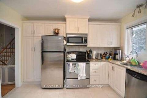 Photo 14 at 41 Churchill Avenue, Willowdale West, Toronto