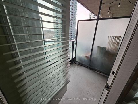 Photo 9 at 1258 - 209 Fort York Boulevard, Waterfront Communities C1, Toronto