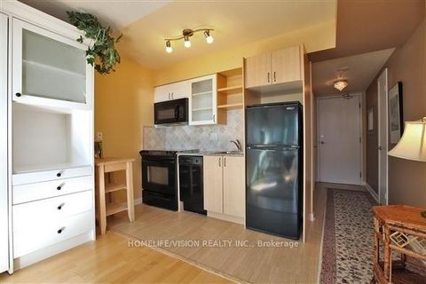 Photo 4 at 2509 - 600 Fleet Street, Waterfront Communities C1, Toronto