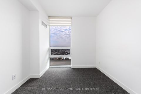 Photo 12 at 1515 - 120 Varna Drive, Lawrence, Toronto