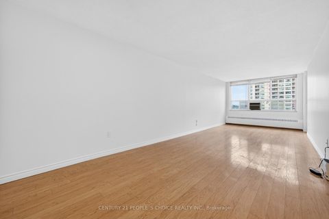 Photo 14 at 702 - 390 Dixon Road, The Westway, Toronto