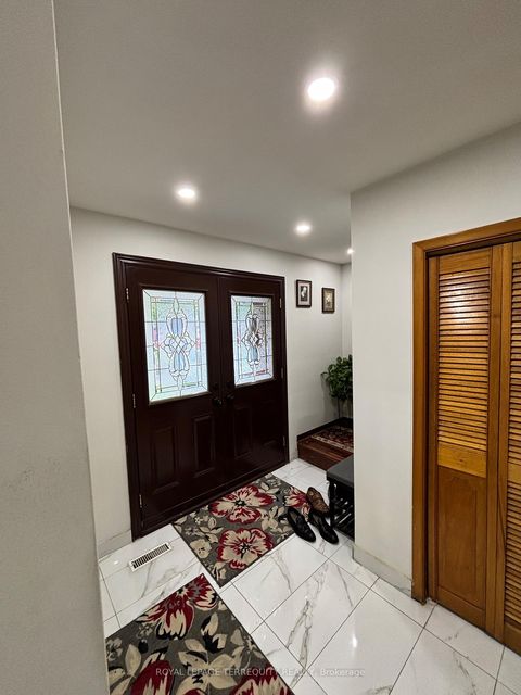 Photo 16 at 28 Keegan Crescent, York University Heights, Toronto