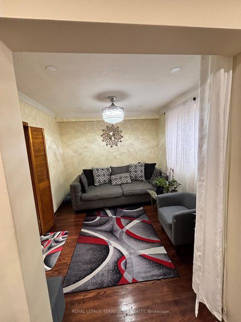 Photo 24 at 28 Keegan Crescent, York University Heights, Toronto