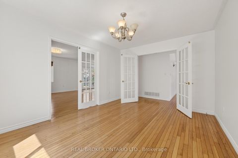 Photo 3 at 198 Columbia Road, Holly, Barrie