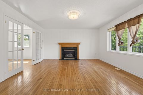 Photo 4 at 198 Columbia Road, Holly, Barrie