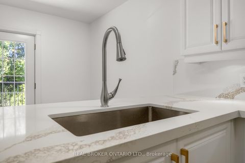 Photo 12 at 198 Columbia Road, Holly, Barrie