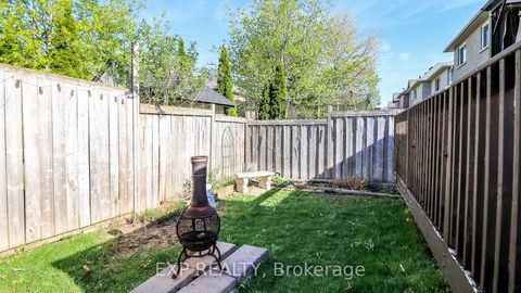 Photo 39 at 10 Westminster Circle, Shore, Barrie