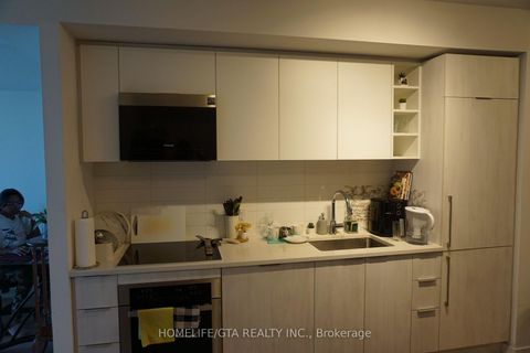 Photo 4 at 2210 - 2033 Kennedy Road, Malvern West, Toronto