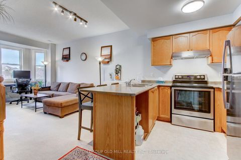 Photo 8 at 167 - 760 Lawrence Avenue W, Glen Park, Toronto