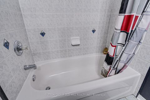 Photo 21 at 167 - 760 Lawrence Avenue W, Glen Park, Toronto