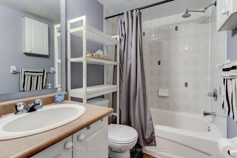 Photo 24 at 167 - 760 Lawrence Avenue W, Glen Park, Toronto