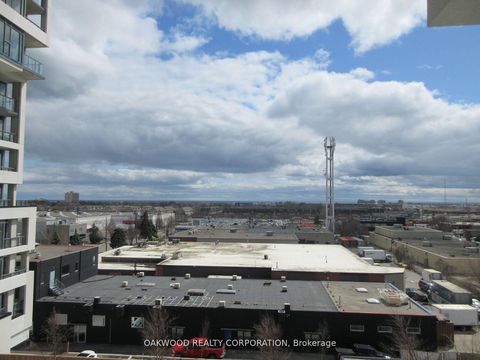 Photo 2 at 512 - 859 THE QUEENSWAY, Queensway, Toronto
