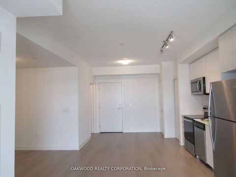Photo 4 at 512 - 859 THE QUEENSWAY, Queensway, Toronto