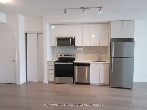 Photo 5 at 512 - 859 THE QUEENSWAY, Queensway, Toronto