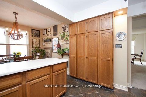 Photo 14 at 3 Hampstead Gate E, Courtice, Clarington