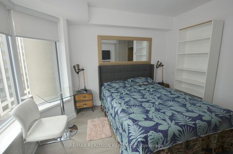 Photo 18 at 713 - 155 Yorkville Avenue, Annex, Toronto