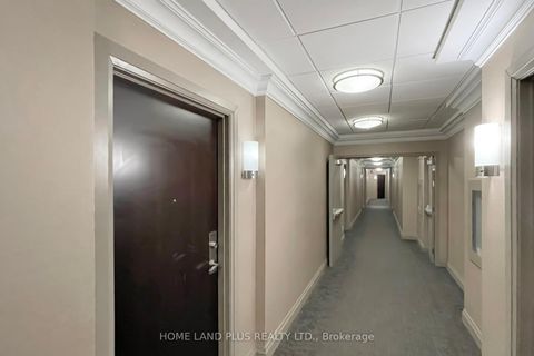 Photo 9 at 422 - 180 John West Way, Bayview Wellington, Aurora