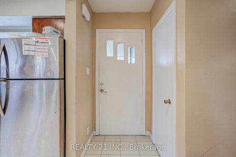 Photo 4 at 44 Sundance Crescent, Woburn, Toronto