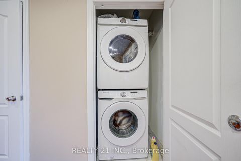 Photo 15 at 44 Sundance Crescent, Woburn, Toronto