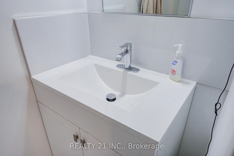Photo 17 at 44 Sundance Crescent, Woburn, Toronto