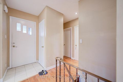 Photo 18 at 44 Sundance Crescent, Woburn, Toronto