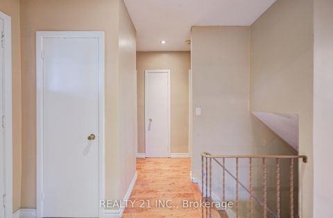 Photo 19 at 44 Sundance Crescent, Woburn, Toronto