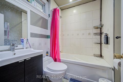 Photo 23 at 44 Sundance Crescent, Woburn, Toronto