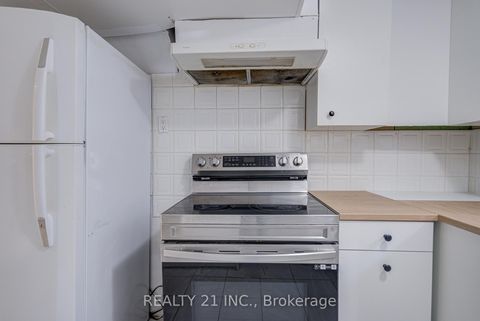 Photo 35 at 44 Sundance Crescent, Woburn, Toronto