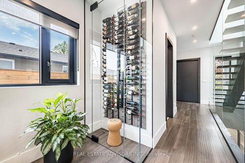Photo 4 at 50 Beckwith Road E, West Deane, Toronto