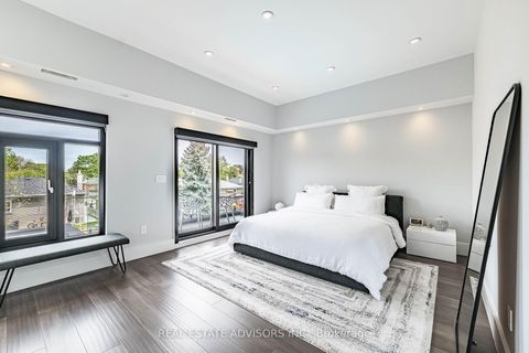 Photo 12 at 50 Beckwith Road E, West Deane, Toronto