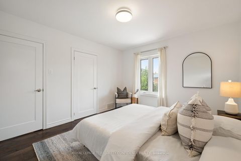 Photo 9 at 71 Pachino Boulevard, Maryvale, Toronto
