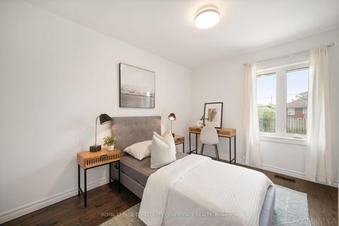 Photo 10 at 71 Pachino Boulevard, Maryvale, Toronto