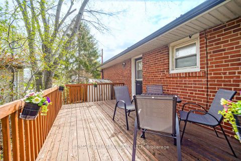 Photo 6 at 30 Shandon Drive, Maryvale, Toronto