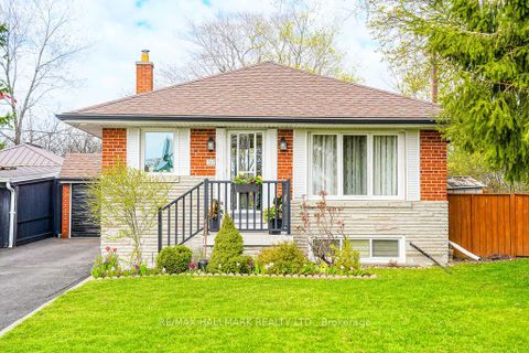 Photo 9 at 30 Shandon Drive, Maryvale, Toronto