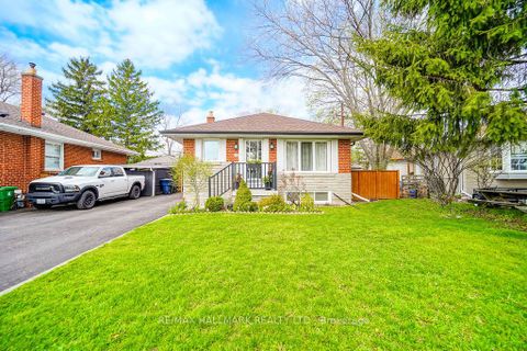 Photo 10 at 30 Shandon Drive, Maryvale, Toronto