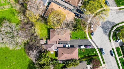 Photo 12 at 30 Shandon Drive, Maryvale, Toronto