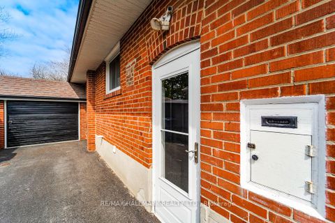 Photo 32 at 30 Shandon Drive, Maryvale, Toronto
