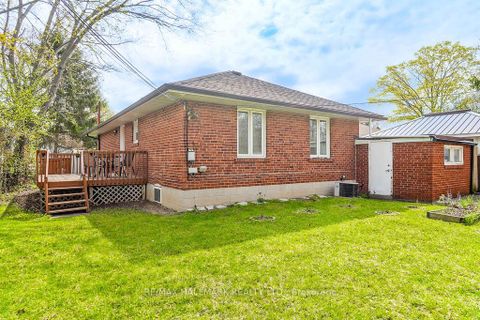 Photo 35 at 30 Shandon Drive, Maryvale, Toronto