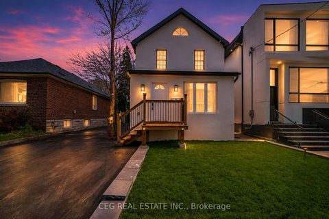 Photo 1 at 23 16th Street, New Toronto, Toronto