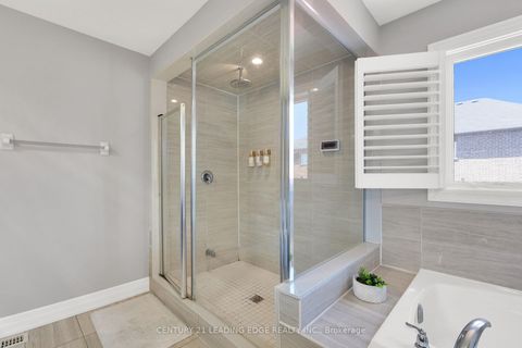 Photo 33 at 14 Quick Trail, Bowmanville, Clarington