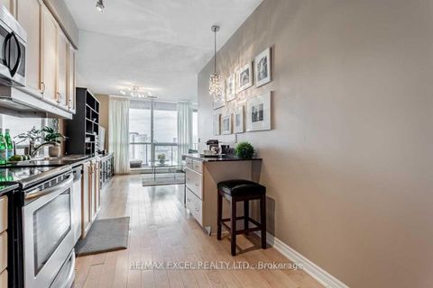 Photo 13 at 1126 - 2885 Bayview Avenue, Bayview Village, Toronto