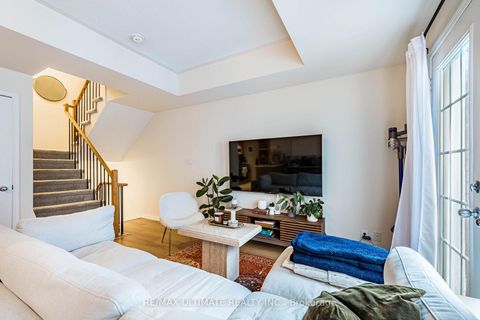 Photo 12 at 11 Niagara Street, Waterfront Communities C1, Toronto