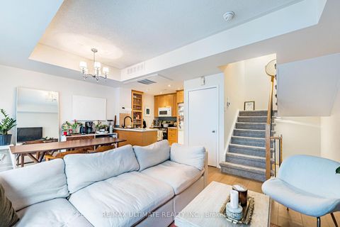 Photo 13 at 11 Niagara Street, Waterfront Communities C1, Toronto
