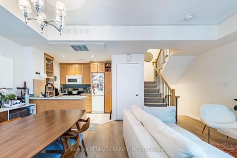 Photo 14 at 11 Niagara Street, Waterfront Communities C1, Toronto