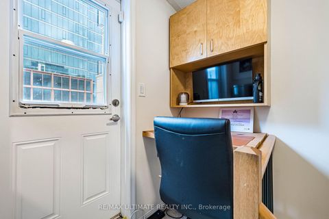 Photo 28 at 11 Niagara Street, Waterfront Communities C1, Toronto