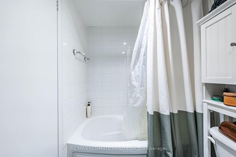 Photo 38 at 11 Niagara Street, Waterfront Communities C1, Toronto