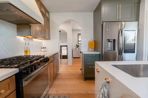 Photo 19 at 21 Mayberry Road, Jane Heights, Toronto
