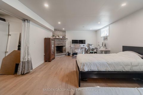 Photo 35 at 21 Mayberry Road, Jane Heights, Toronto