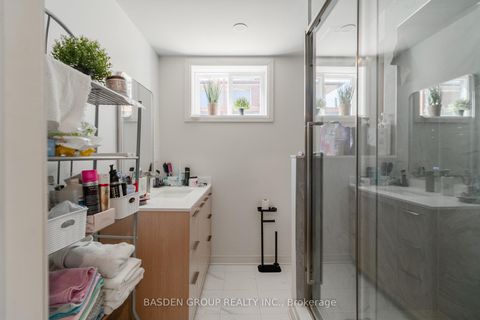 Photo 37 at 21 Mayberry Road, Jane Heights, Toronto
